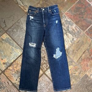 Levi’s Ribcage Straight Ankle Jeans